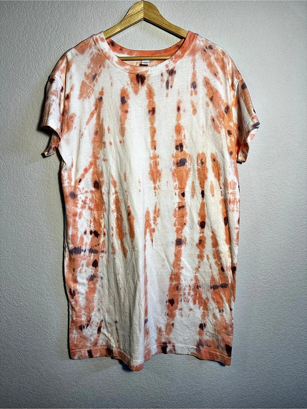 Old Navy Tie-Dye Cotton Tshirt dress in Orange & White Size Medium